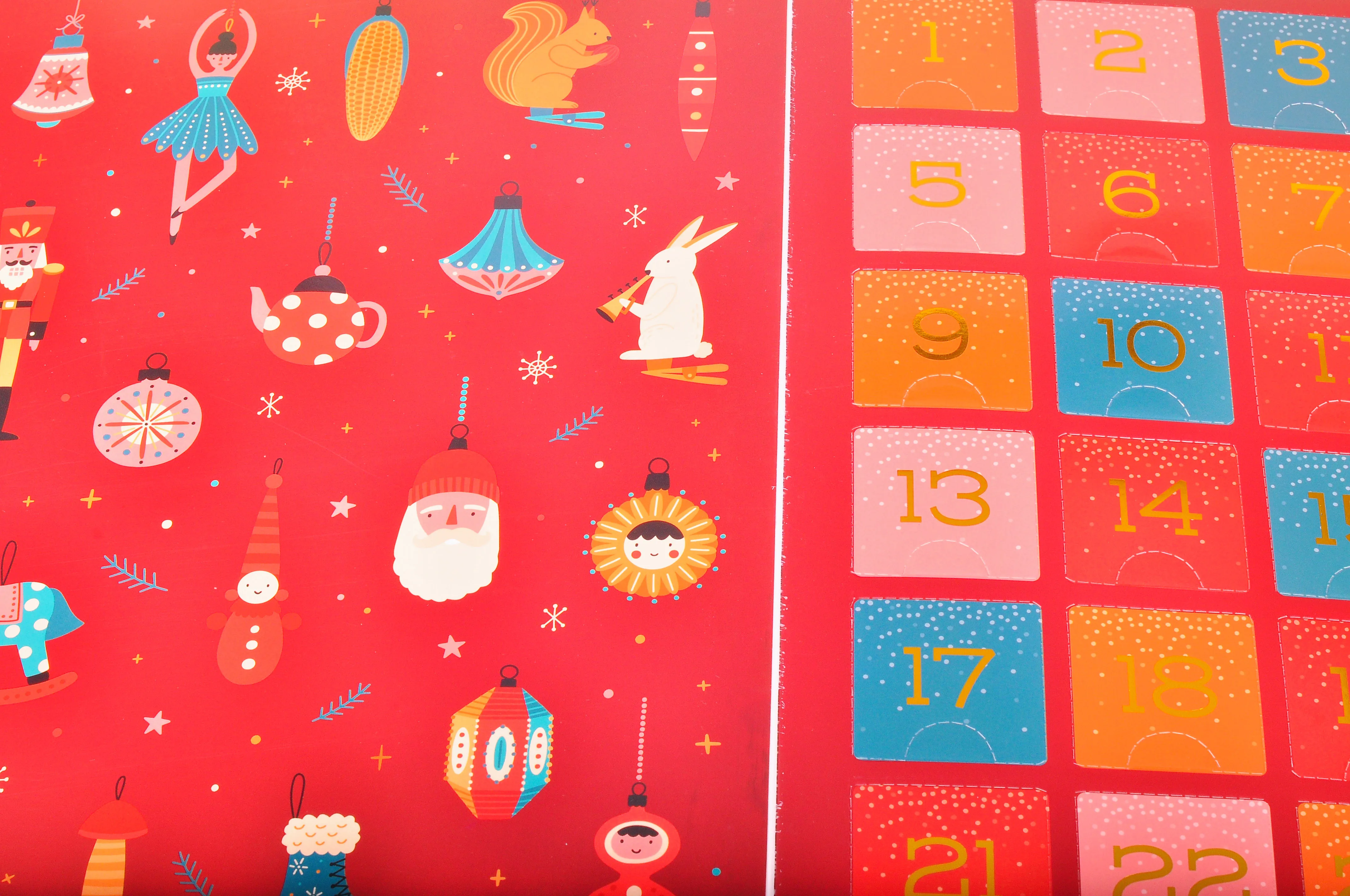 2022 best selling customized advent calendar cardboard box Toy Car Chocolate Date Unicorn Donuts Biscuit Wax Melts Cubes Box