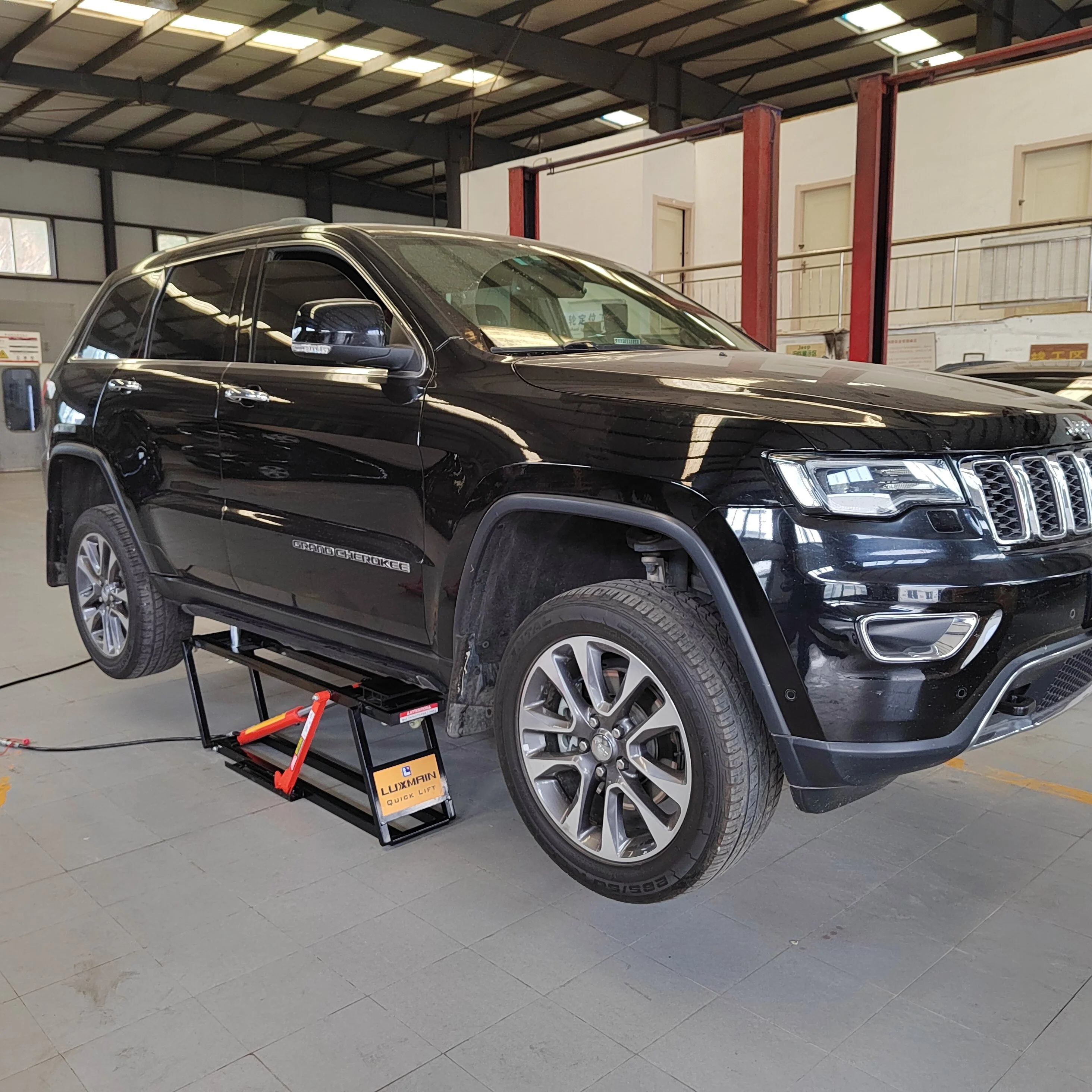 European 3500KG Portable Car Elevator Quick Home Garage Two Post System Electric Double Cylinder Hydraulic Lift for Repair Shop