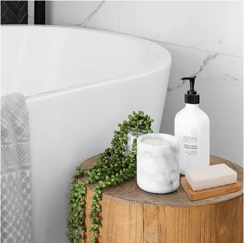 Wooden slotted soap holder suitable for showers, sinks, bathrooms, bathtubs, and RVs