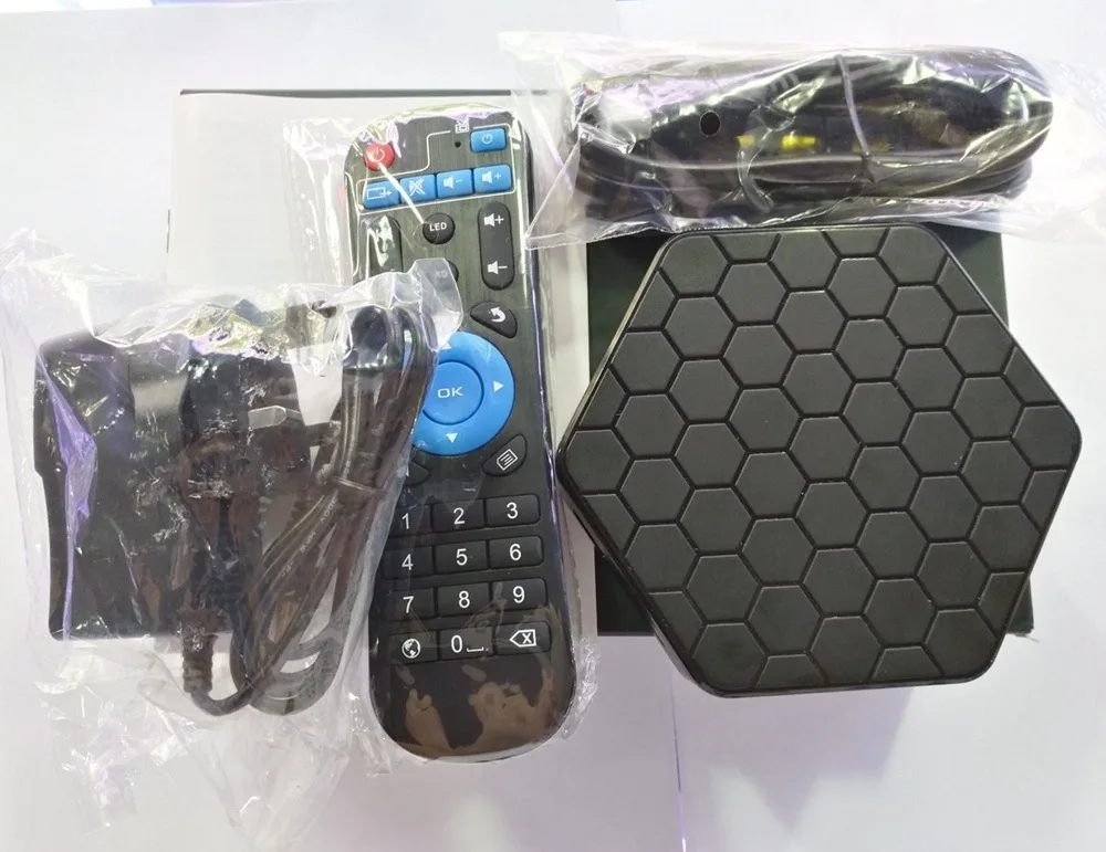 
T95Z PLUS S912 8-core smart TV BOX android 7.1 TV BOX WiFi bluetooth 