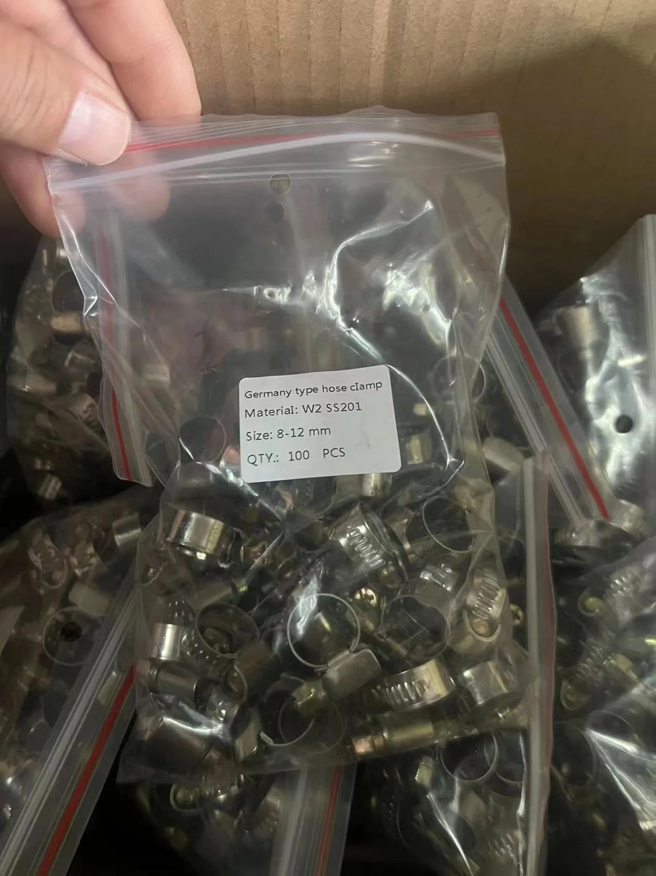 9mm Band width W4 German Type Hose Clamp accepting manufacturer with Rohs Certificate