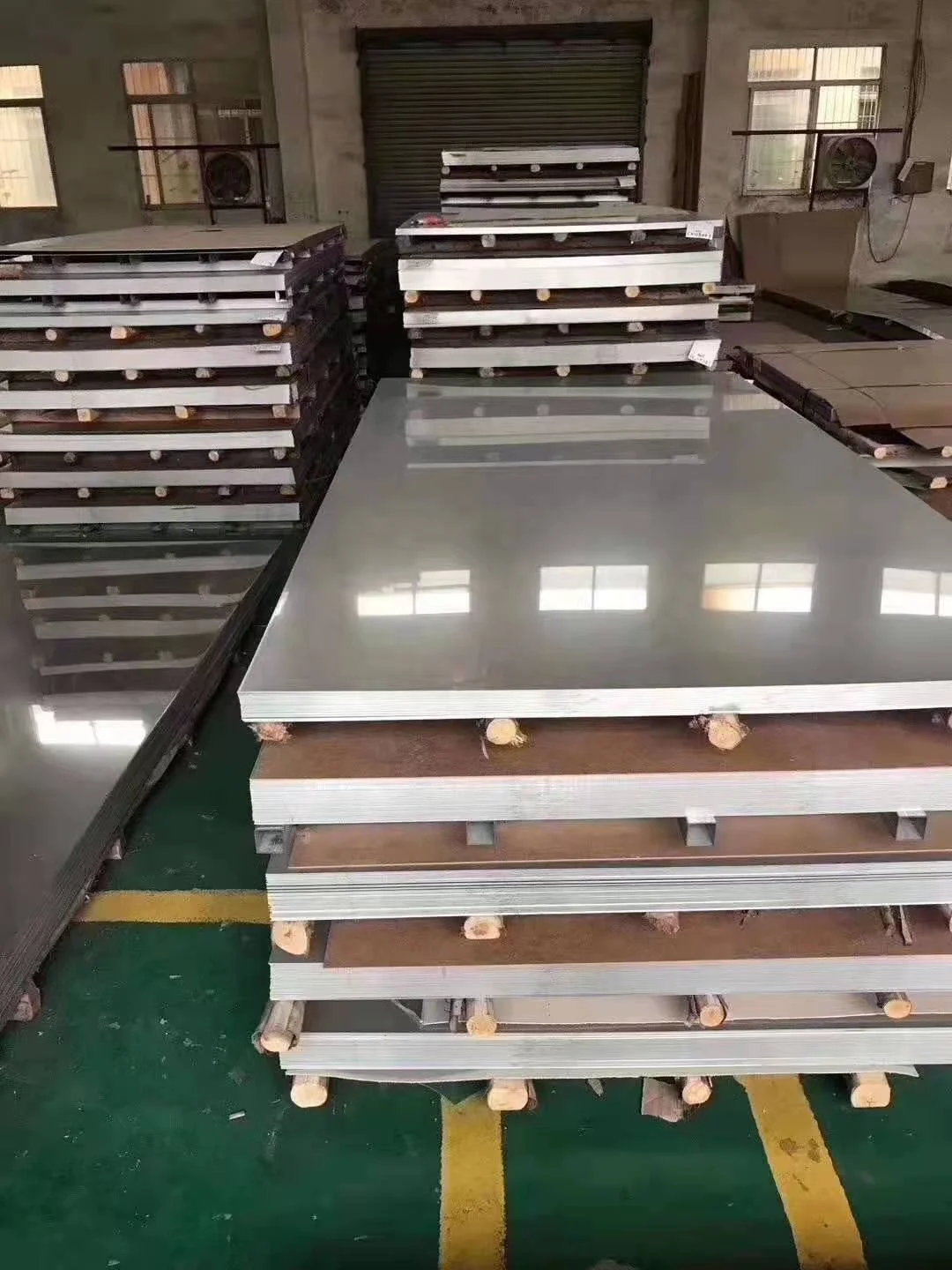 Steel sheet supplier 3mm 4mm 5mm thick stainless steel sheet 304 grade