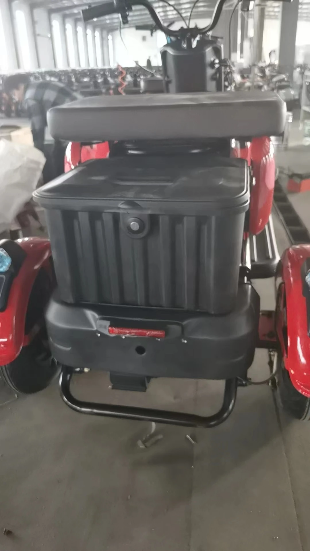 2024 Cheap Elderly Three Wheel Bike Electric Tricycles Scooter Electric Tricycles for Adults (48/60V 500W)