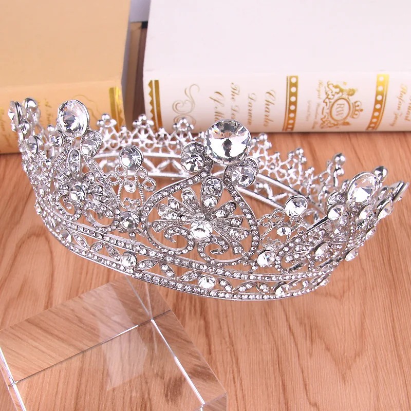 Wholesale Cheap Gold Women Crystal Headdress Prom Pageant Full Round Circle Crowns Vintage Baroque Discount Tiara Crowns
