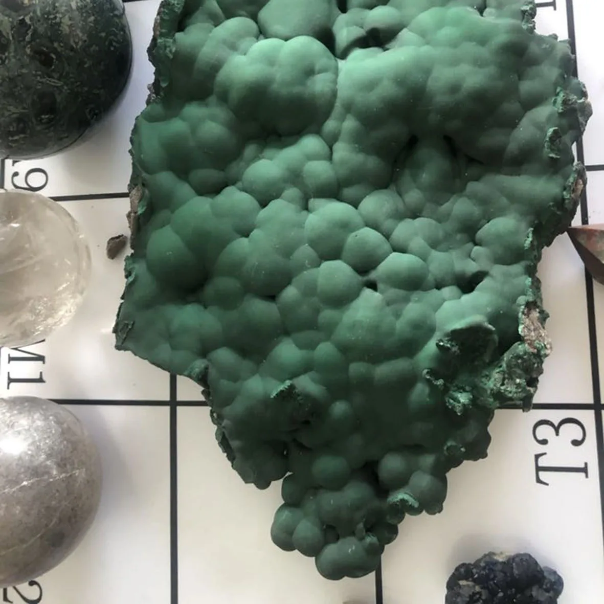 Wholesale natural malachite specimen