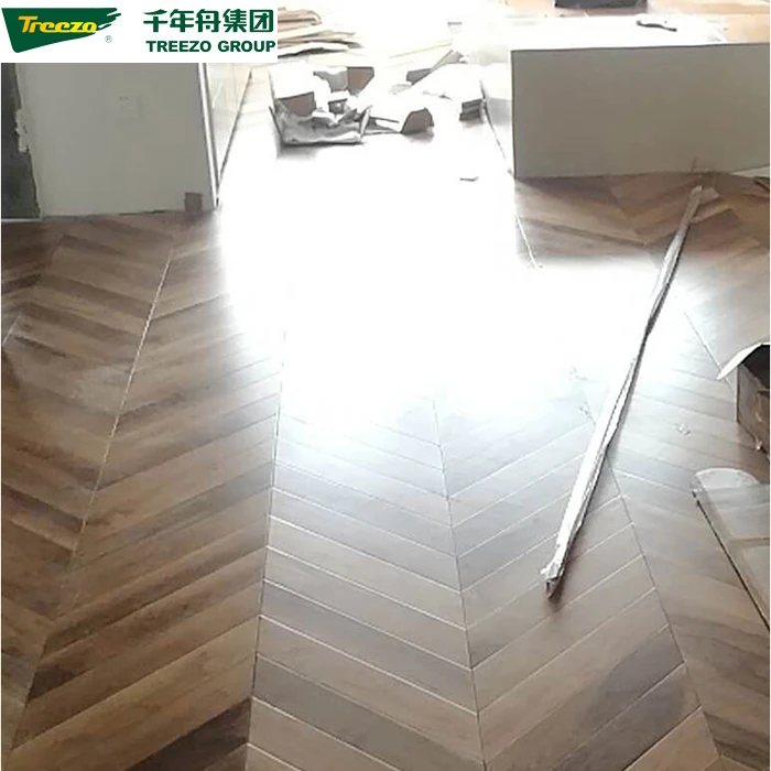 High Quality TAP & GO Fire Multi Core UV Lacquered Retardant Herringbone Engineered Parquet Wood Flooring