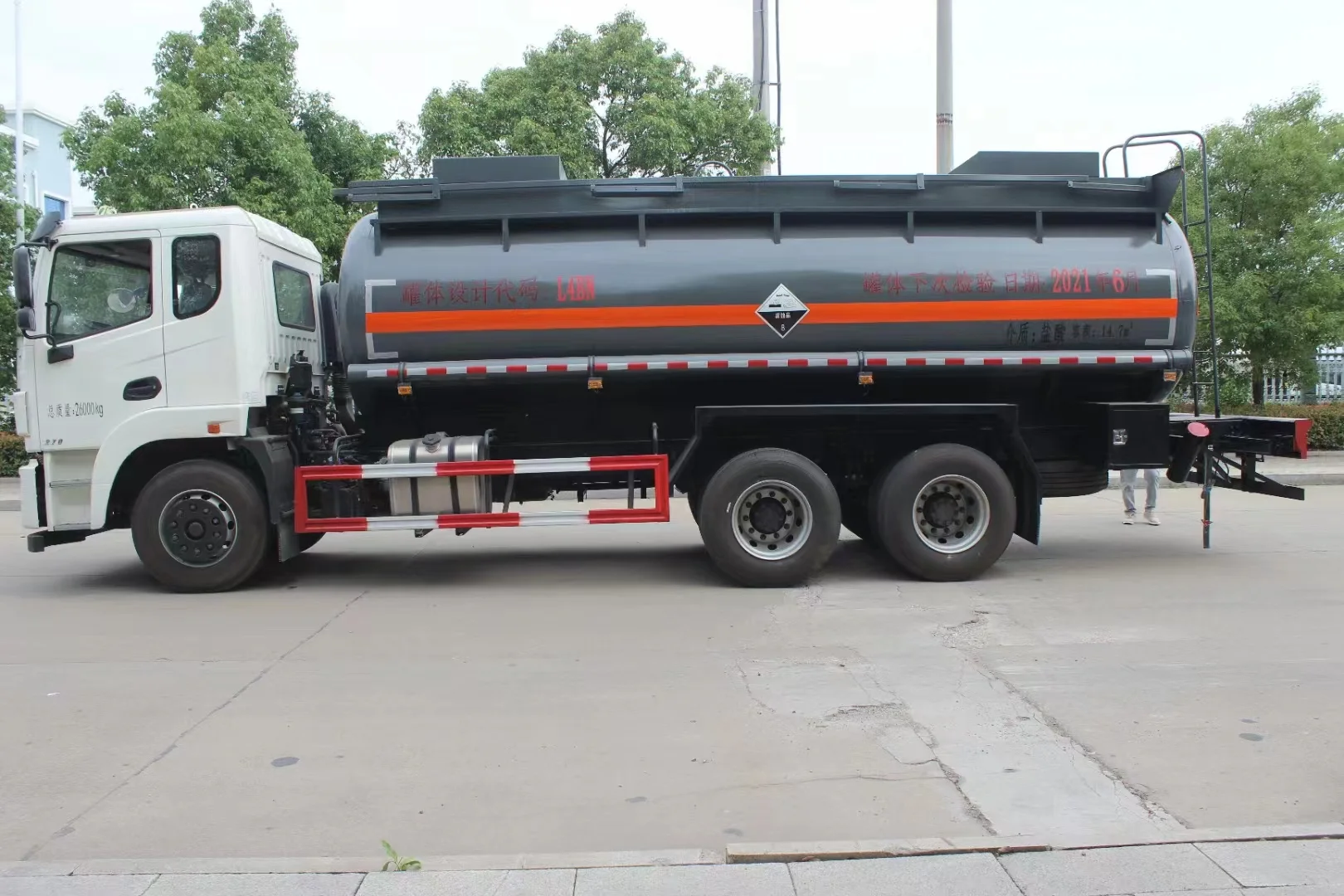Fuel Tank Truck Specification