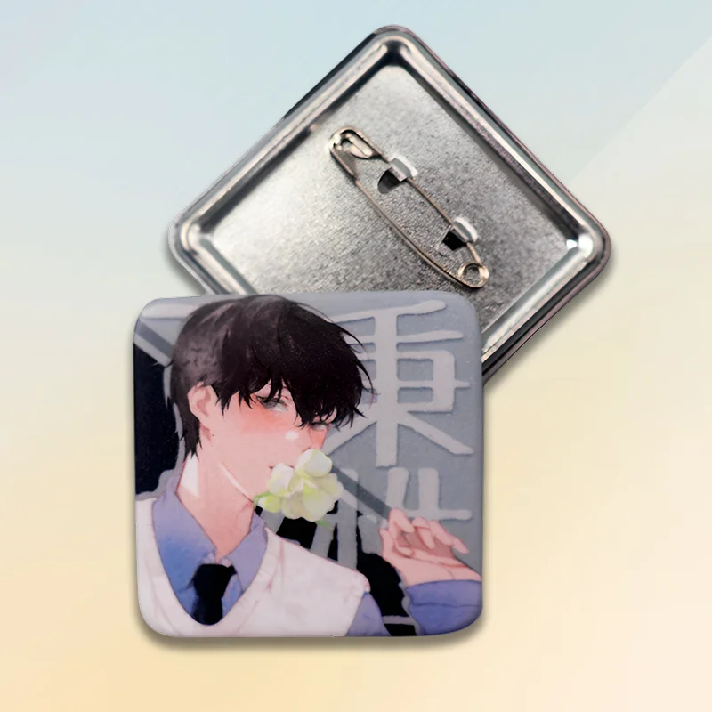 China Manufacture Custom Promotional Square Shape Tin Button Badge with Frosted Film