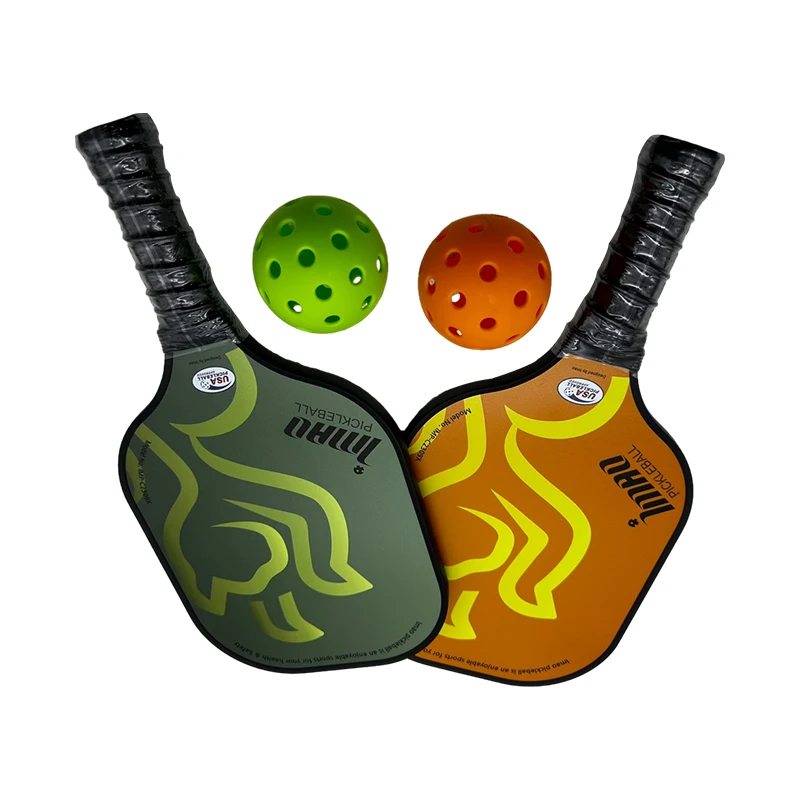 Best Selling USAPA Approved Polypropylene Honeycomb Carbon Fiber Thermoformed Pickleball Paddle With 12 Pickle Balls