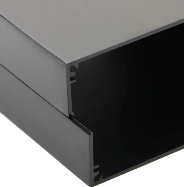 Алюминиевая коробка 125x51x150 мм