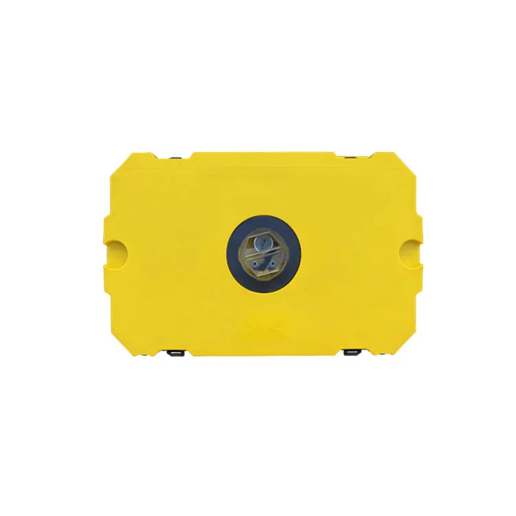 80L Vacuum Stocking Tool Box Ice Chest Cooler Wheels For Medicine Storage