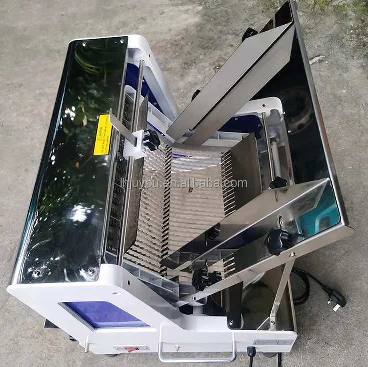 bread cutter2.png