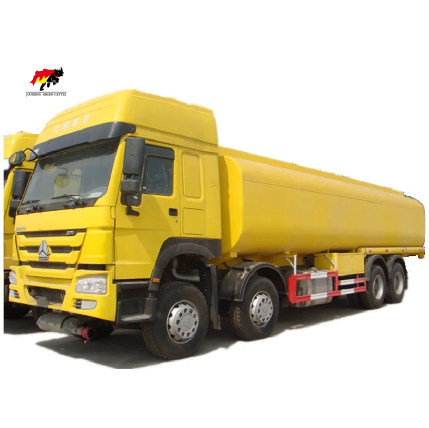 Sino Mobile Dispenser 5000 Gallon Petrol New Refuel Diesel Oil Bowser 6*4 Oil Tanker Vessel for Sale in China You Small 10 HOWO