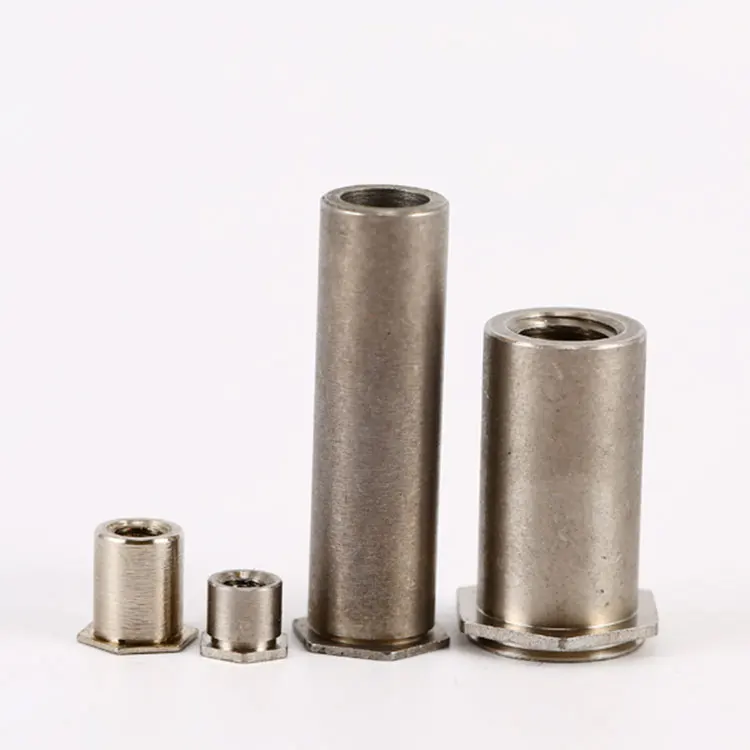 Panel fastener Self-clinching threaded standoff