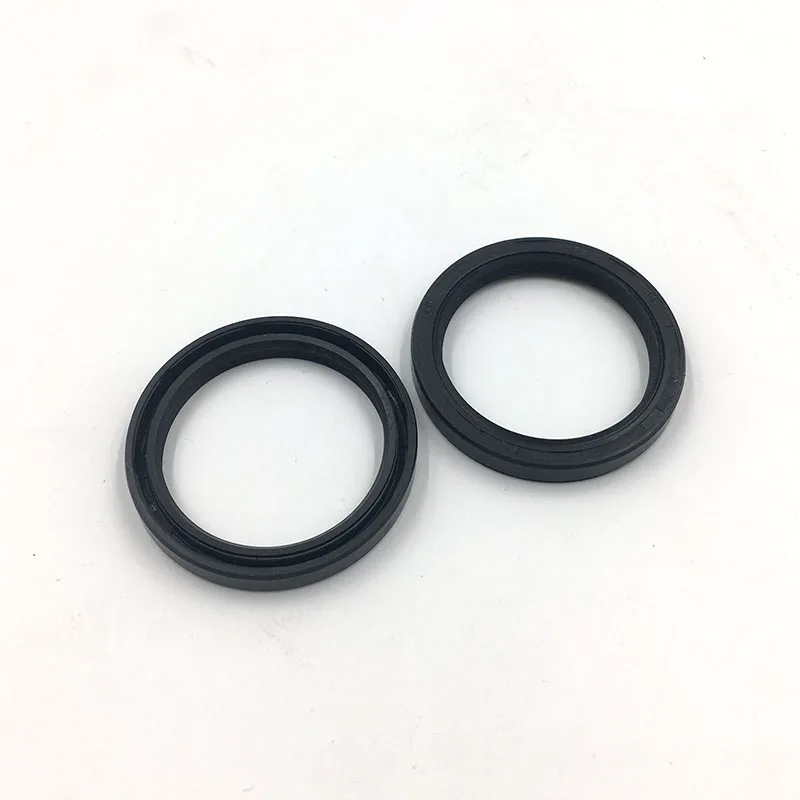 Factory Direct Sale Tc Skeleton Inner Diameter Corrosion And Wear Resistance NBR HNBR  Rubber Oil Seal