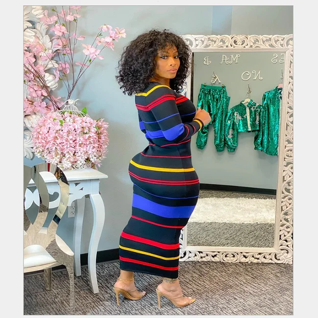 Модное черное платье до щиколотки из полиэстера с принтом в полоску и круглым вырезом