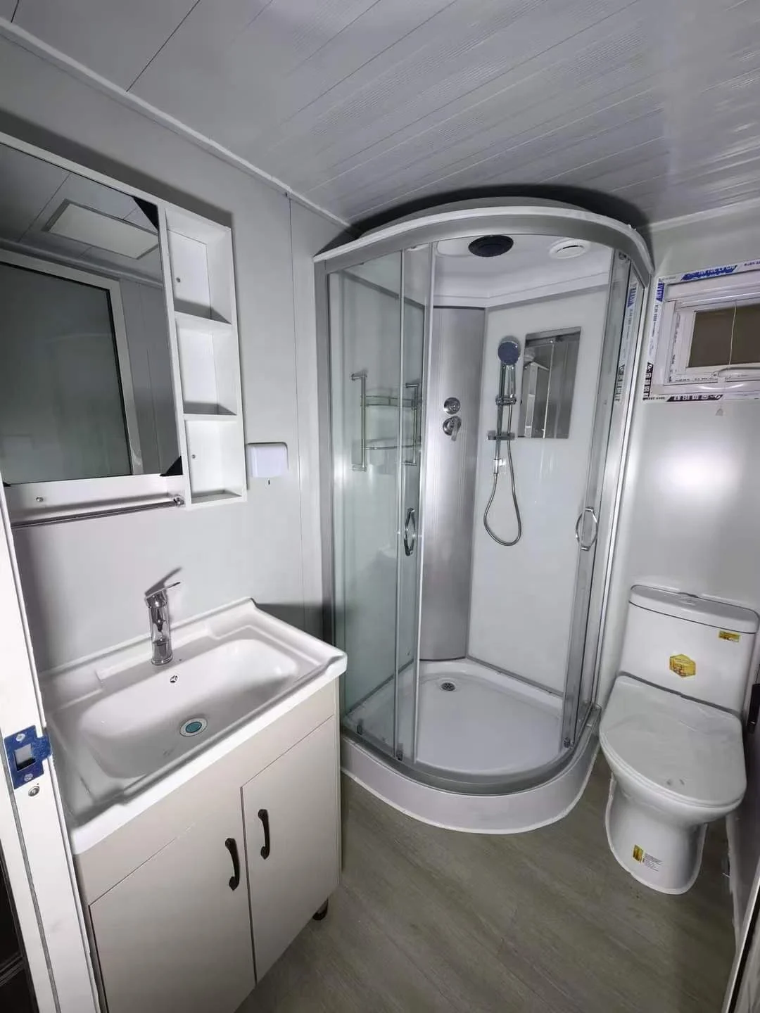 Very Cheap Proof 20Ft 40 Prefab Expandable Container House Steel Foldable Prefabricated Villa 4 Bedroom With Toilet Factory