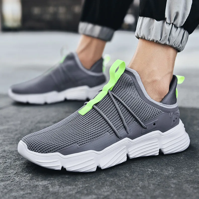 Men Sneakers New Fashion Chunky Mens Casual Shoes Breathable Lightweight Platform Designer White Man Trainers Tenis Hombre
