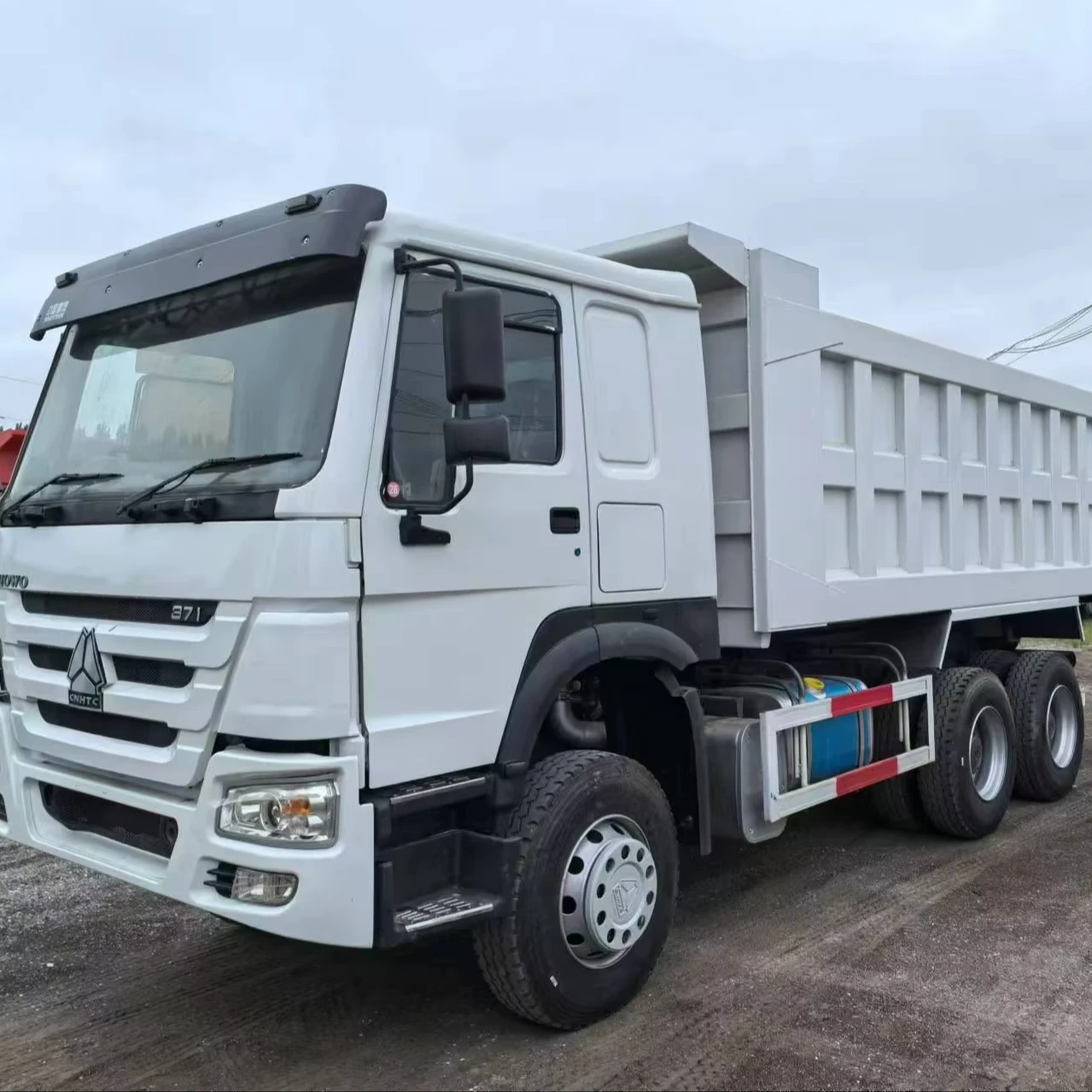 howo 6X4 dumper truck
