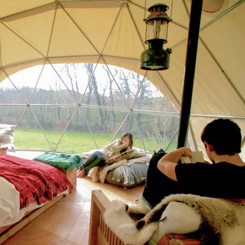 Factory Price Luxury Hotel Resort  Camping Pvc Igloo Geodesic Outdoor Tents