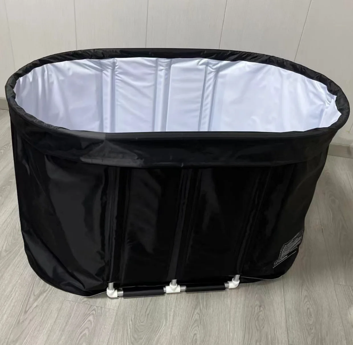 2024 Most Selling Product Athletes Portable Recovery Ice Water Bath PVC Inflatable Ice Bath Tub For Adults Portable Ice Bath