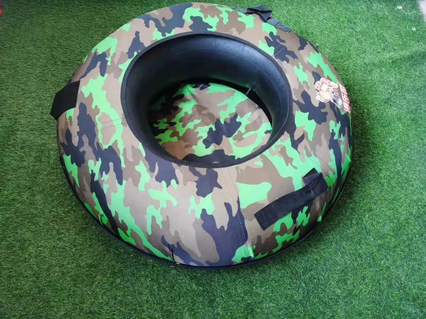Winter Inflatable Snow Tube Pvc Material Outdoor Entertainment Towable Sled With Hard