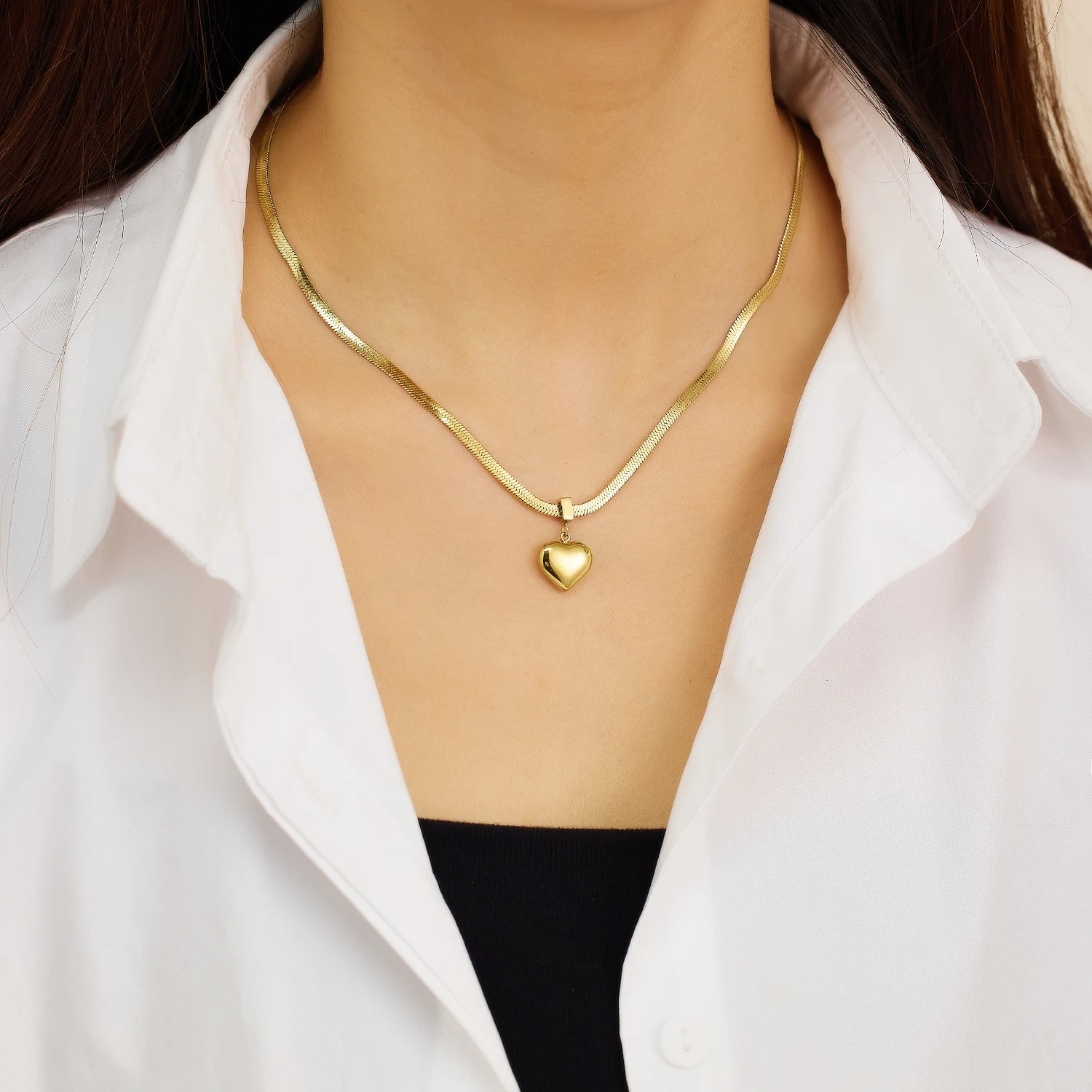 XIXI New Trendy Waterproof Charm 18k Gold Plated Stainless Steel Snake Chain Love Heart Women Link Fashion Jewelry Necklaces