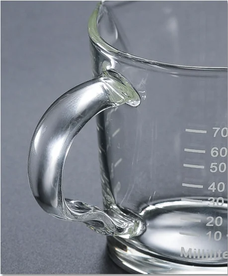 Borosilicate Glass Measuring Cup, Graduated Beaker Mug with Handle, V-Shaped Spout Microwave Safe Scales Milk Cup