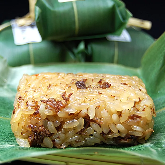 Пушистая замороженная смесь, жареный белый рис, мгновенная Японская еда с говядиной