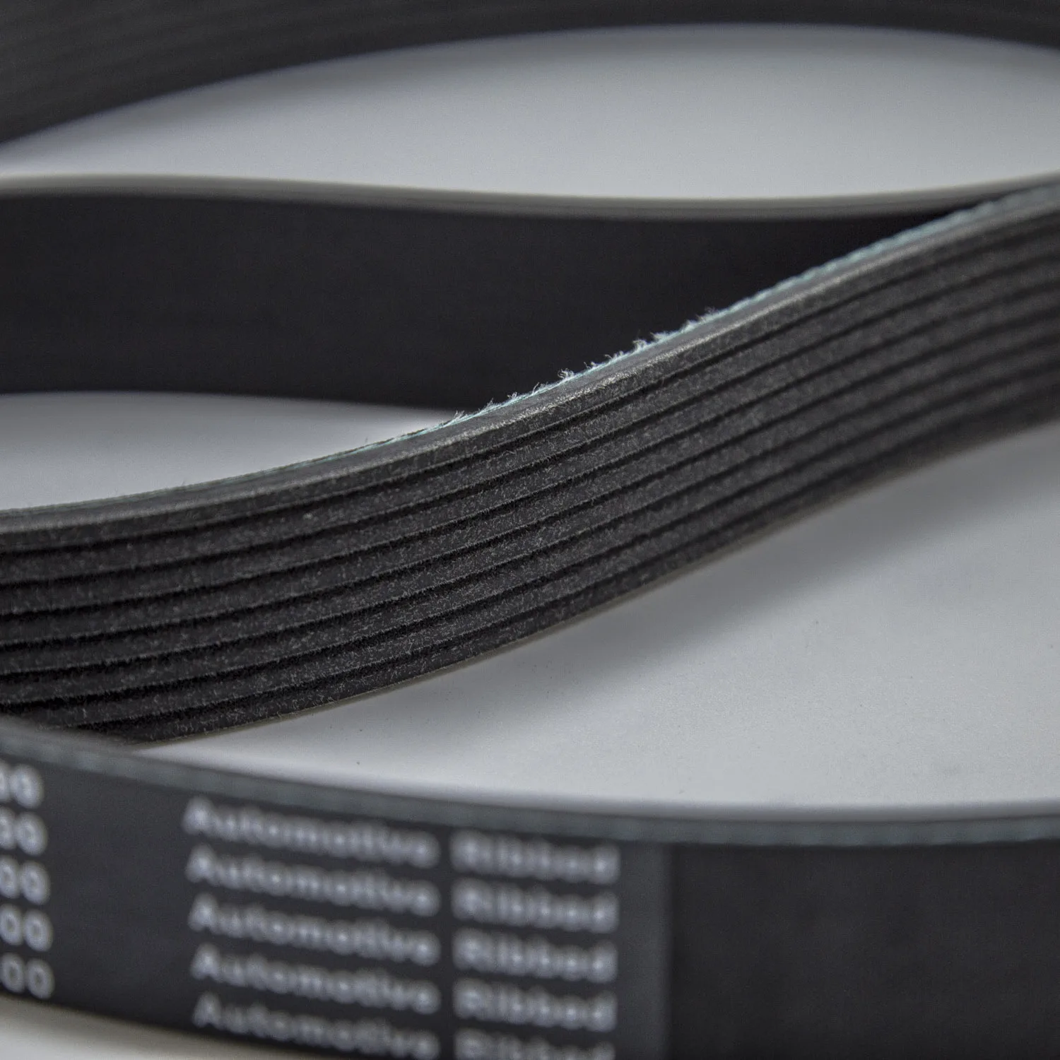 6pk1680 Heat Resistant Good Multi-wedge Poly Auto Rubber V-ribbed Pk Belt Transmission Flat Drive Belts