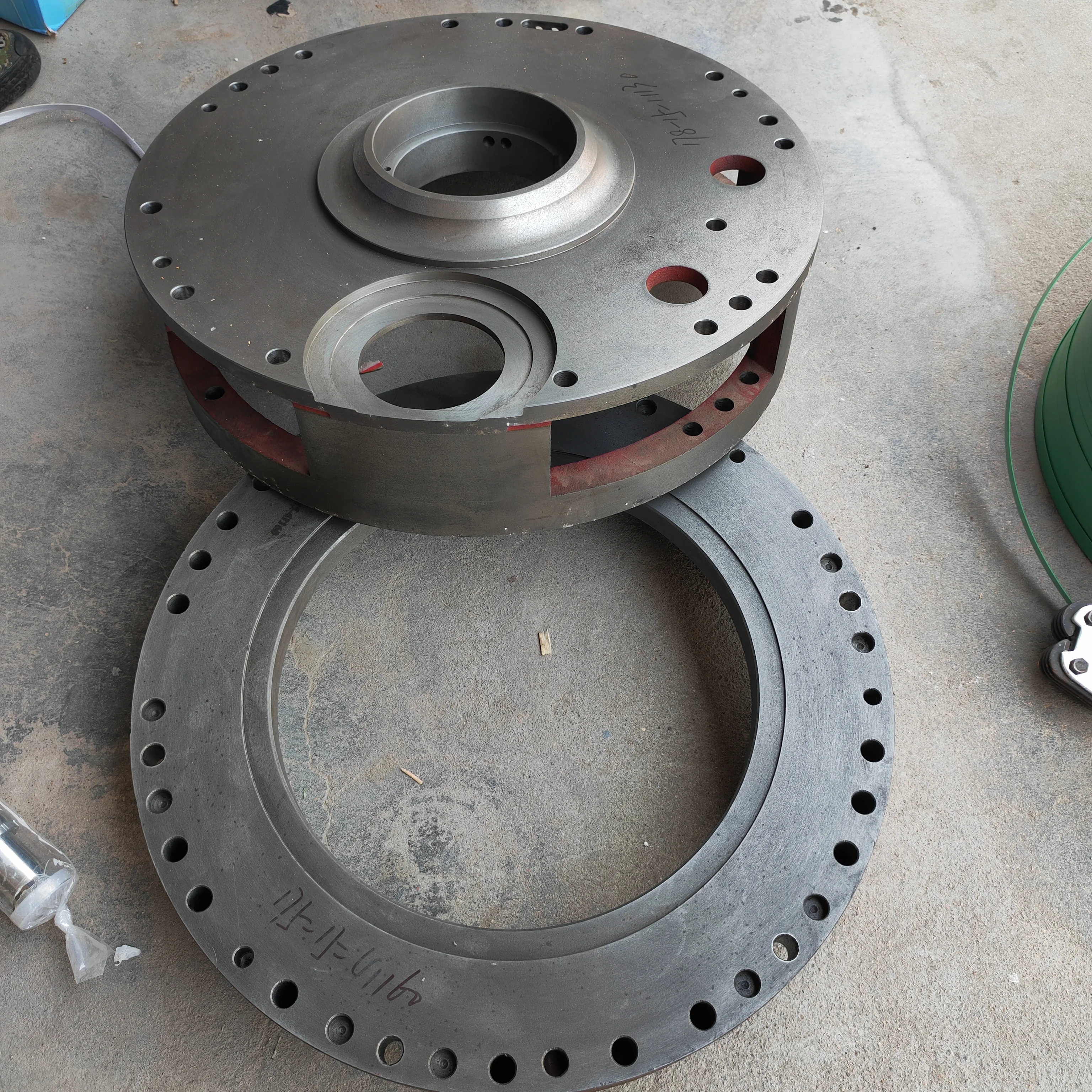175-13-22524 TURBINE SHAFT AND STATOR SHAFT for Bulldozer D155C-1 D155A-1-2 D355C-3 D155S-1 D155W-1