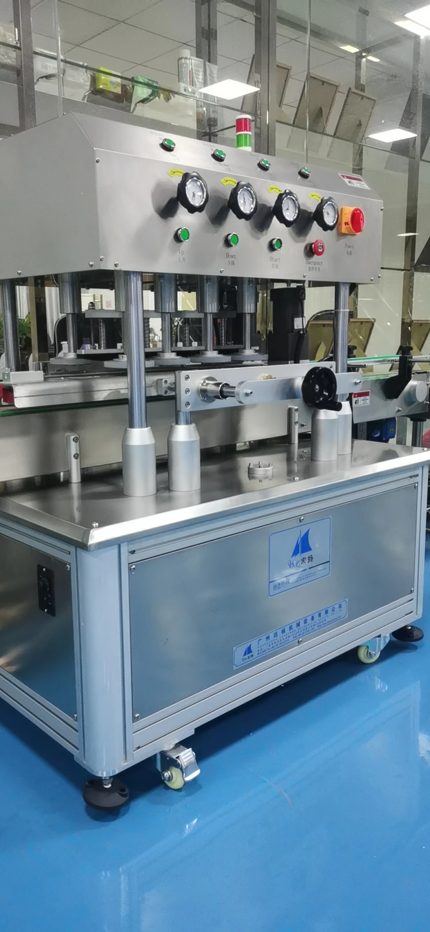 capping juice beverage filling machine/line spray bottle capping machine  closing cap machine