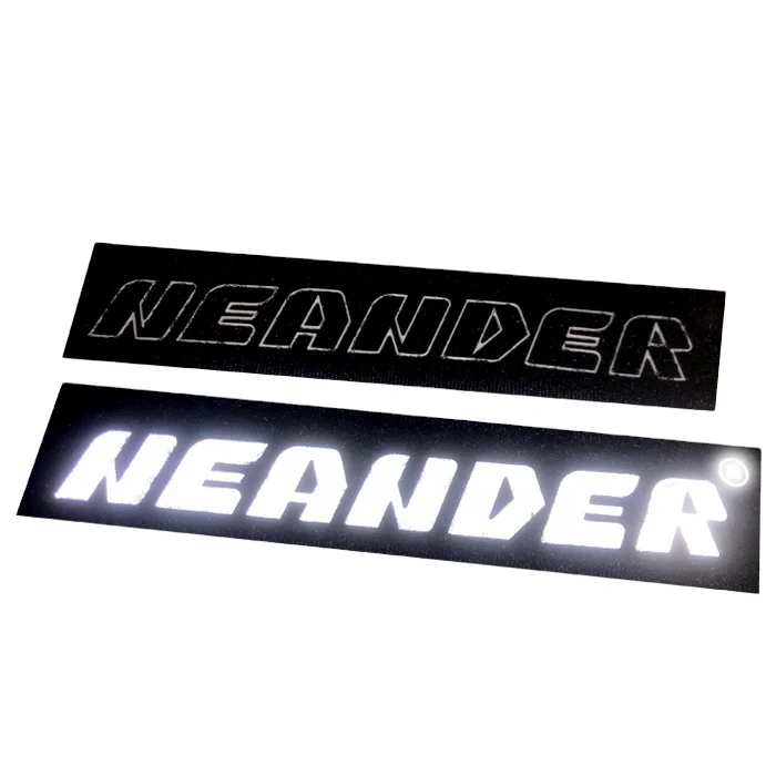 Jiehuan индивидуальная форма светоотражающий пакет с крючком и петлей инъекционный крючок для ПВХ