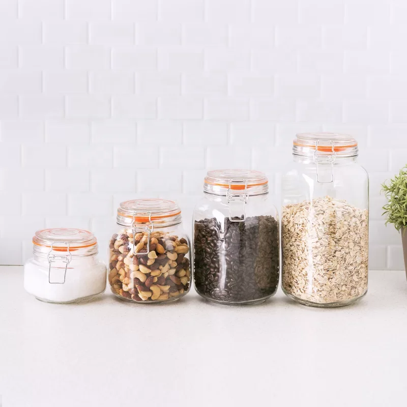 Wholesale price glass jars with airtight clip-on lids can be used for kitchen storage