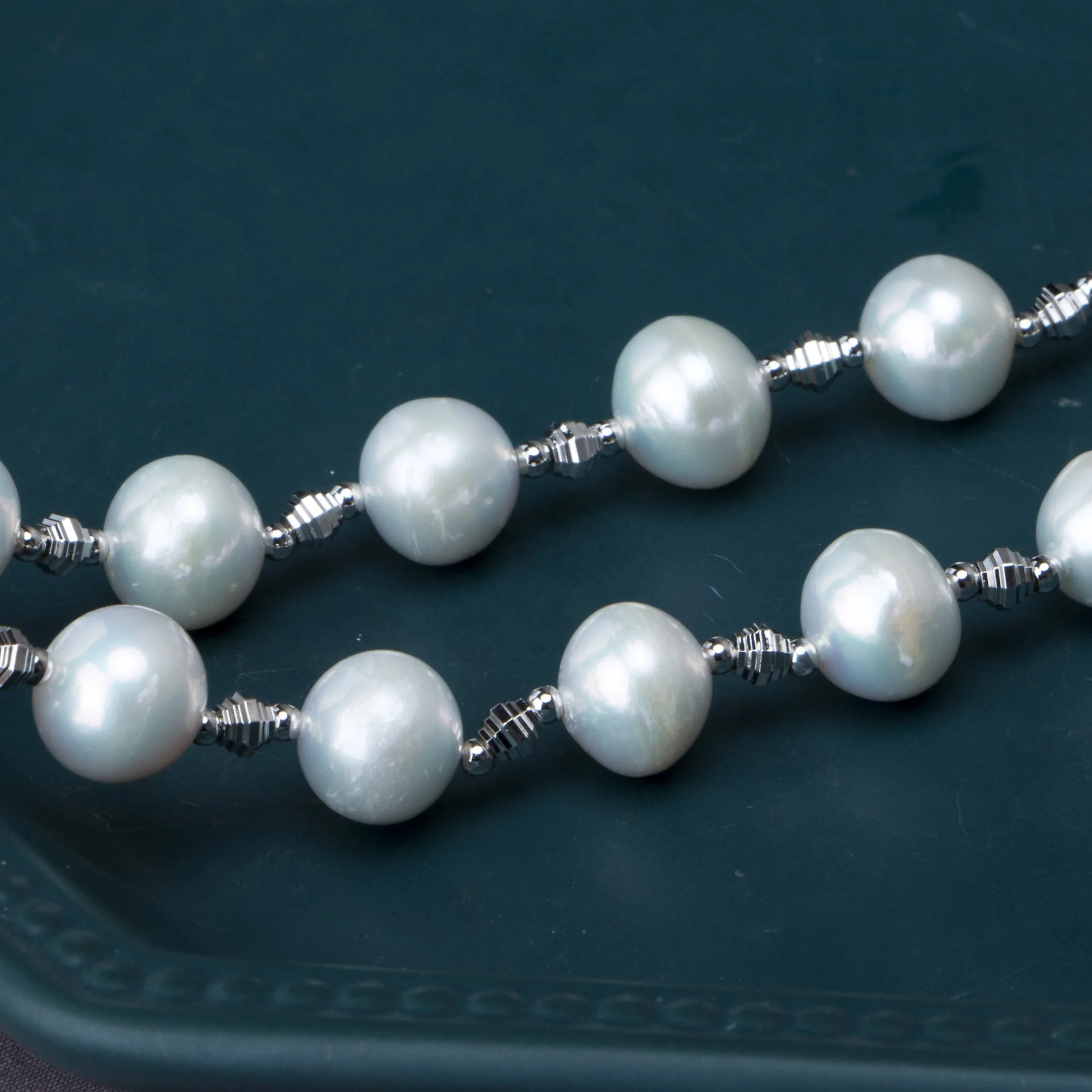 Hot Sale 925 Silver Pendant Freshwater Pearl Feather Necklace For Mother Price