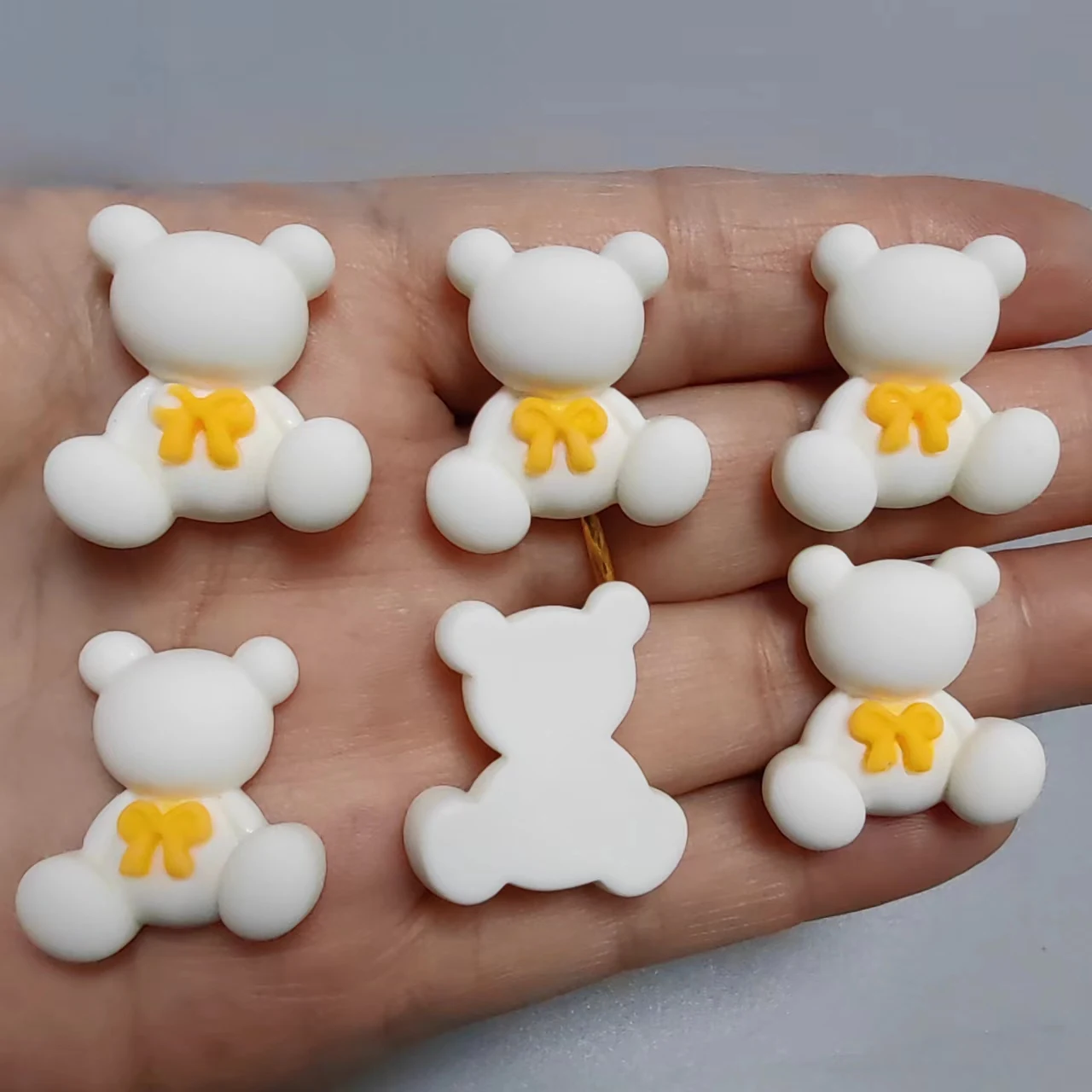 New Soild Color White Green Crooked Head Bow Tie Bear Diy Hair Accessories Phone Case Computer Decorations Parts Bulk Supply