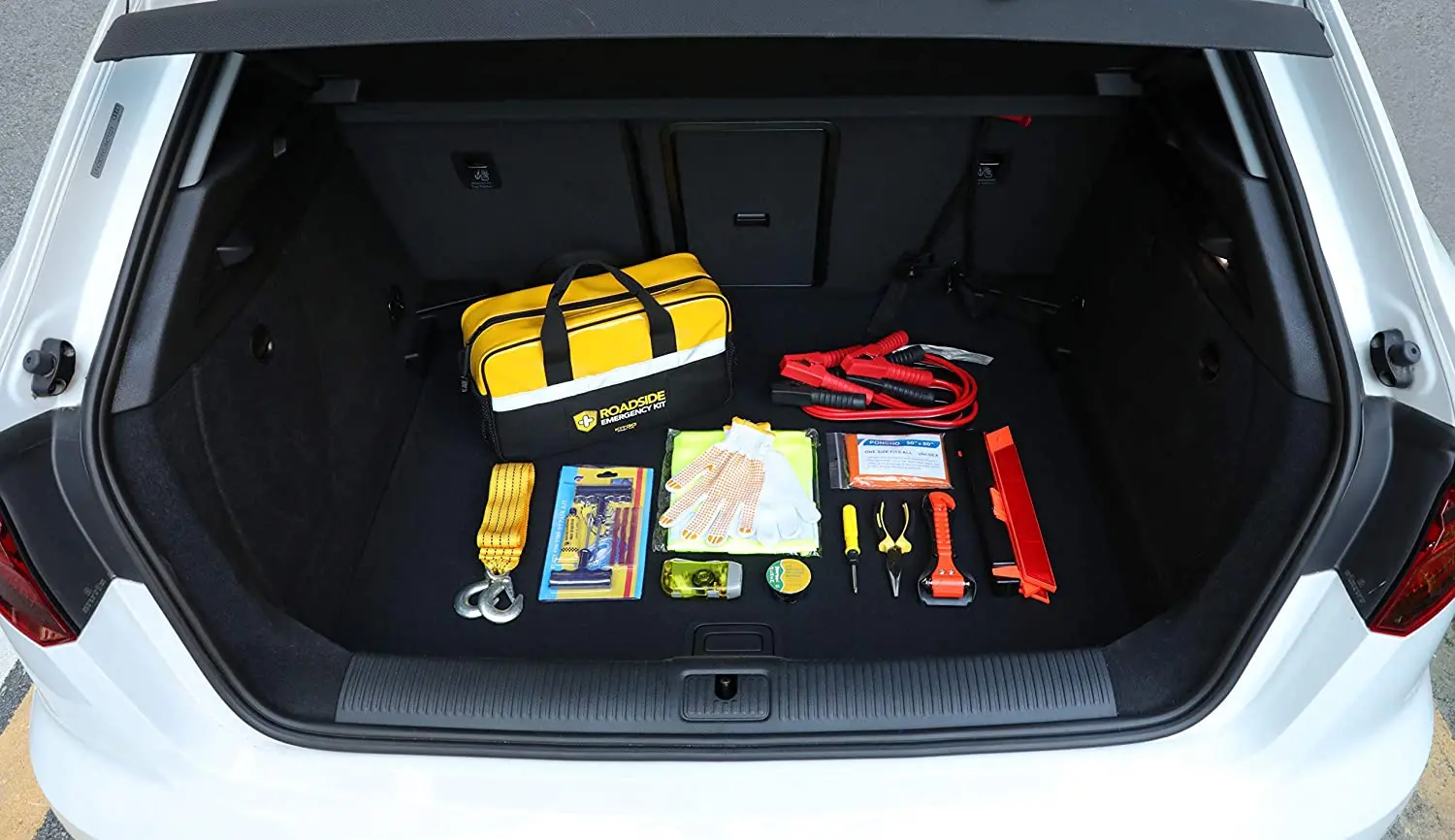 Low MOQ Vehicle Safety Tool Auto First Aid Kit Bag Car Emergency Kit With Reflective Vest And Warning Triangle