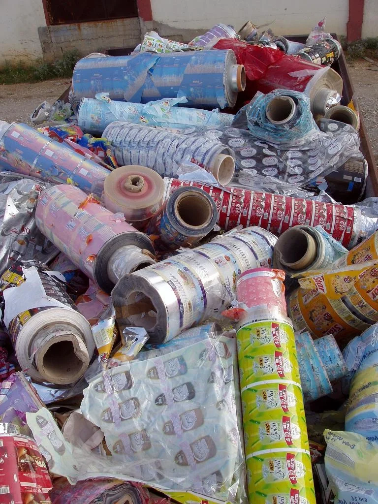 PLASTIC FILM ROLLS MIX QUALITY (PP, BOPP, PET, PA, PE etc), MIX COLORS (PRINTED - CLEAR - COLOR - METALISE etc) SCRAP / STOCK