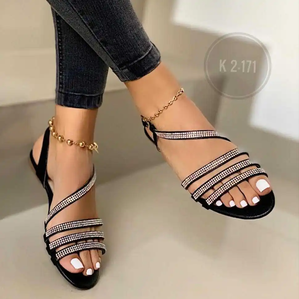 New Summer Sandals Women Fashion Casual Beach Outdoor Flip Flop Sandals Metal Decoration Ladies Flat Shoes