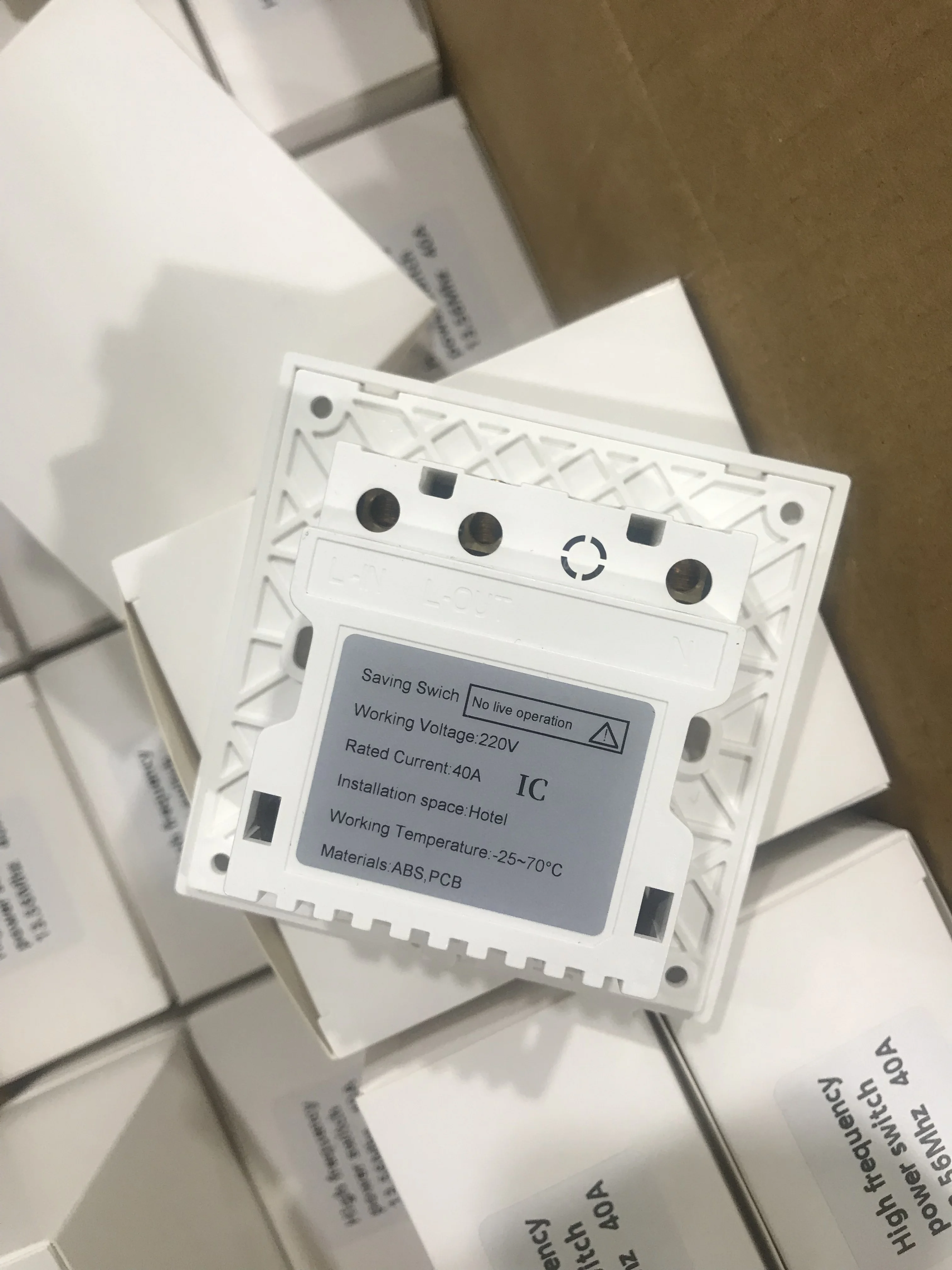 High Frequency 13.56mhz 40A Hotel Energy Saving Switch Keycard System Insert Card  Power Saving Energy Switch 15s Delay