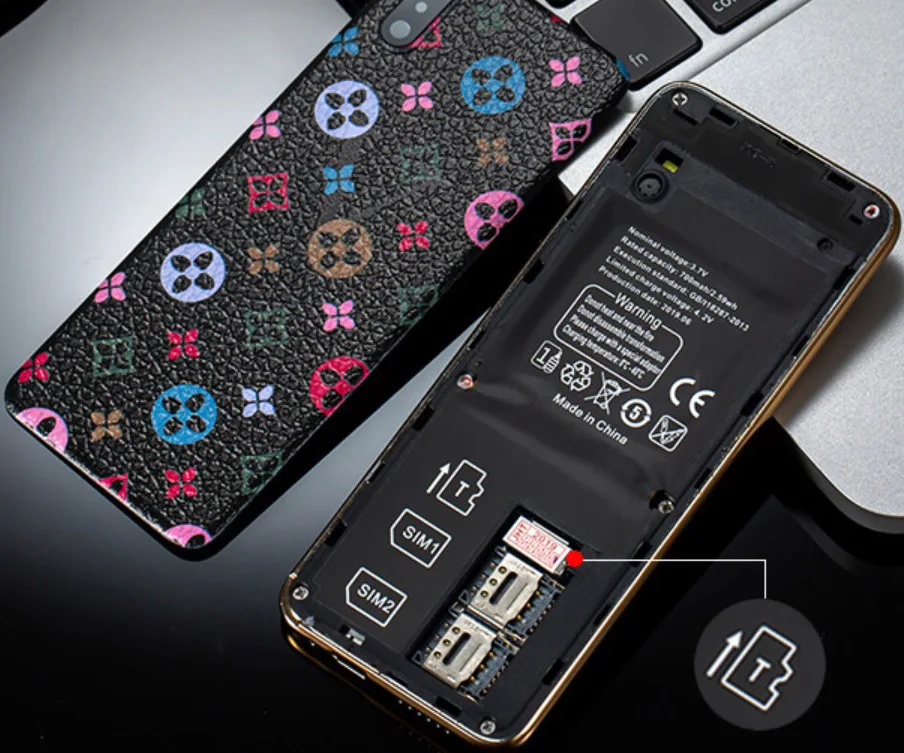 
New Mini dual sim dual standby multi-language luxury card phone x8 