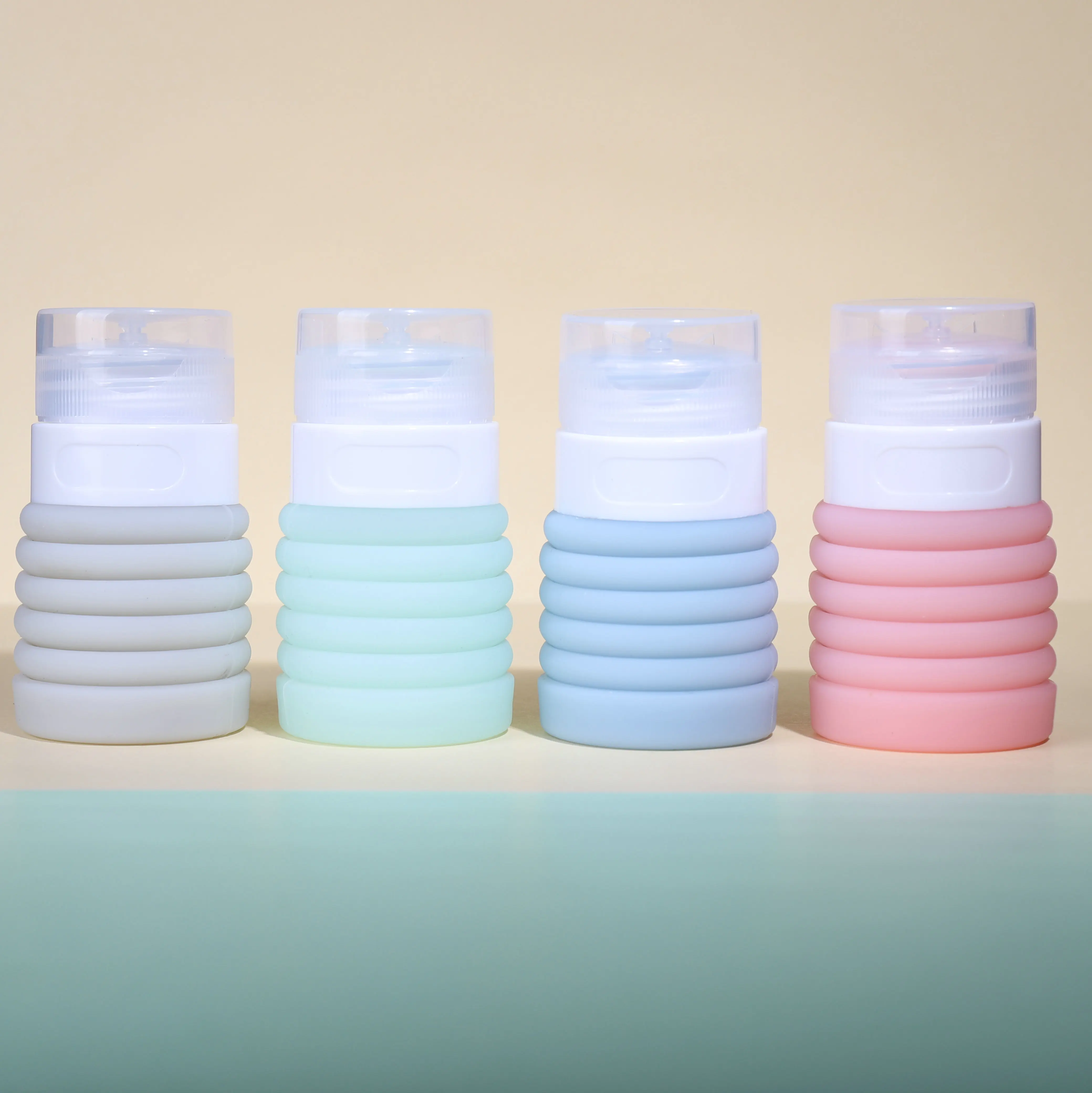 Amazon Hot Sale Travel Size Bottles Portable Refillable Hand Sanitizer Bottle Sanitizer Dispenser Shampoo Lotion Soap Bottles