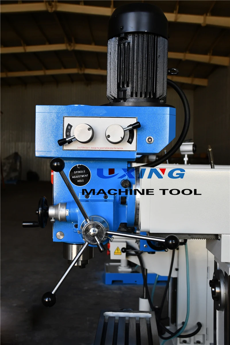 3 оси DRO Китай вертикальный горизонтальный сверлильный и фрезеровочный станок ZX7550CW