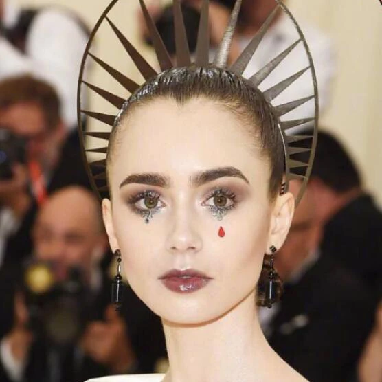 festival jewels and body crystals forehead adhesives  stickers face