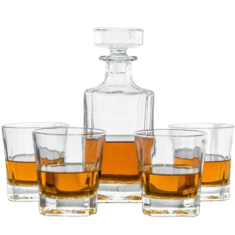 Non-leaded Crystal Whiskey Decanter set with Four Old Fashioned Glasses Wine Glass