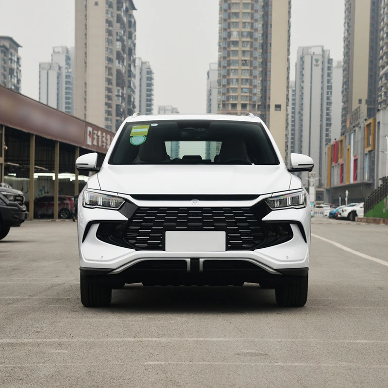 2024 BYD Song Pro DM-i Luxury Adult Sedan Used Plug-In Hybrid EV Car with 1.5T Electric Motor Left Steering