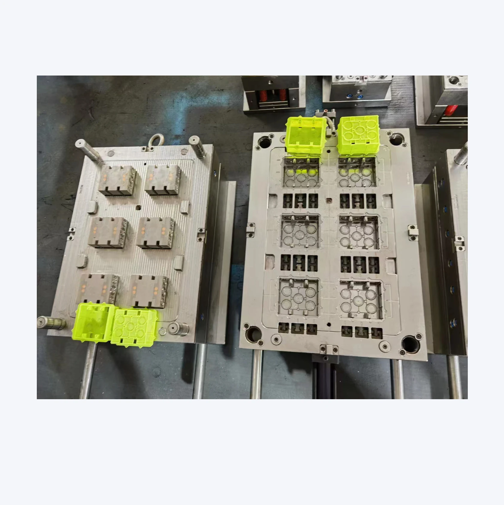 2023 New Standard 86 Type Junction Box Wall Mount Swithc Box ABS Injection Mould