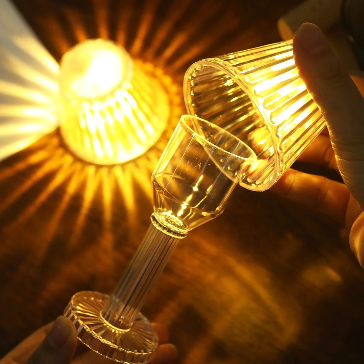 Mini Crystal Night Light RGB Battery Powered LED Bedside Night Light Home Decor Bedroom Atmosphere Birthday Gift Desk Lamp