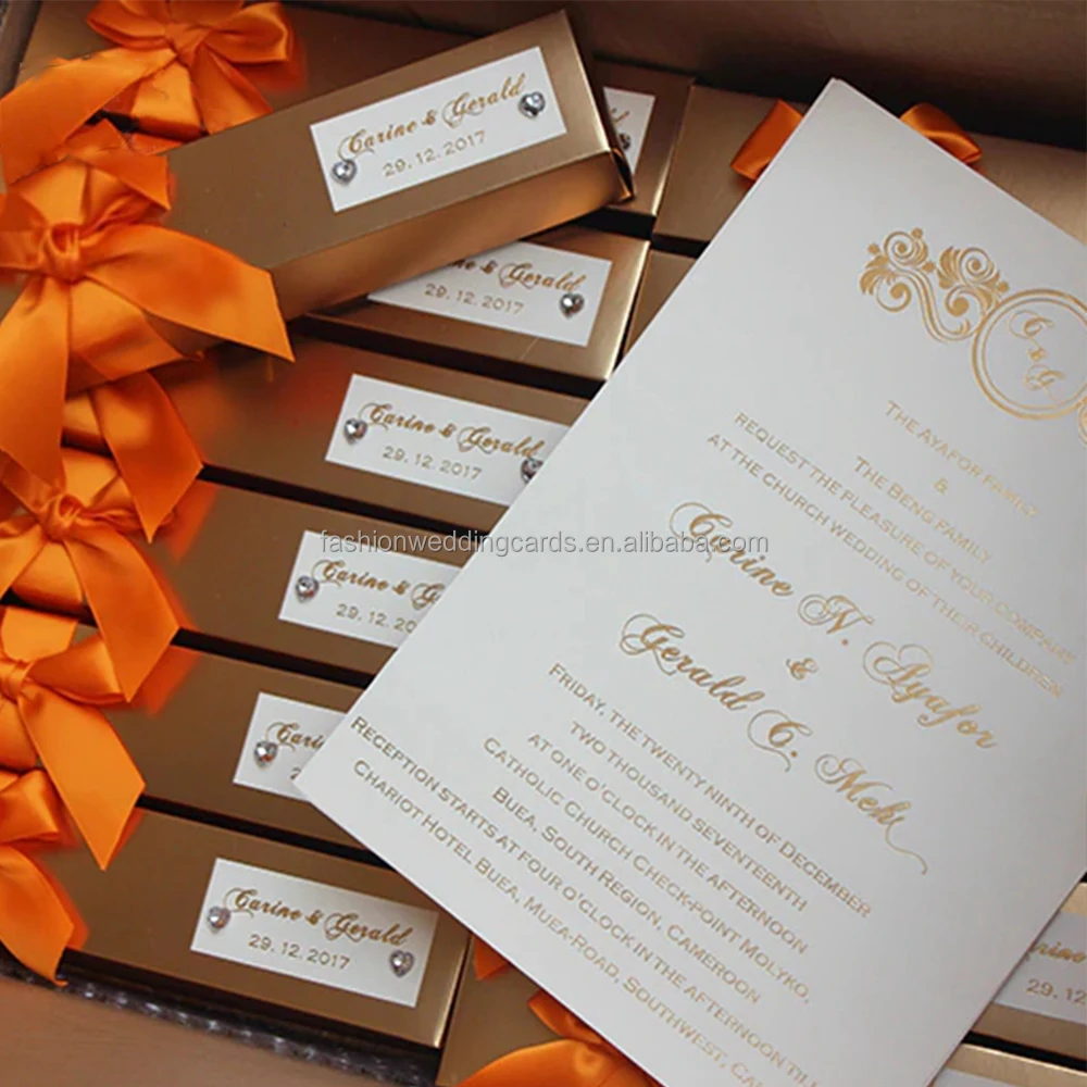 Elegant Artificial Wedding Scroll Invitation Card With Box And Buckle