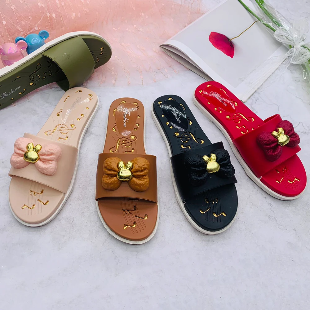 Factory Price Wholesale Slipper Chinese Plastic Flat Sandals Slide Slipper For Ladies